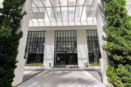 Apartamento à venda com 85m², 1 quarto e 2 vagasFachada - Entrada