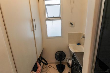 Apartamento à venda com 85m², 1 quarto e 2 vagasDetalhe da area de serviço