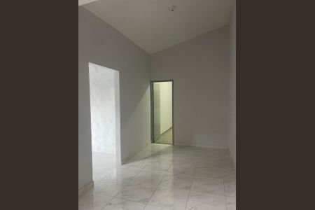 Casa para alugar com 3 quartos, 120m² em Jardim Bonifacio, São Paulo
