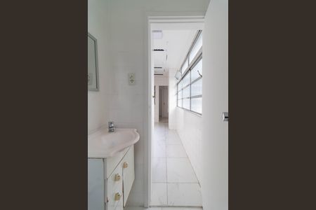 Apartamento para alugar com 104m², 1 quarto e 1 vaga Apartamento para alugar com 104m², 1 quarto e 1 vagaBanheiro de serviço