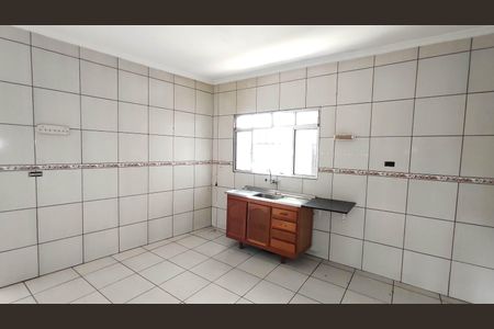 Casa para alugar com 100m², 3 quartos e 2 vagasCozinha