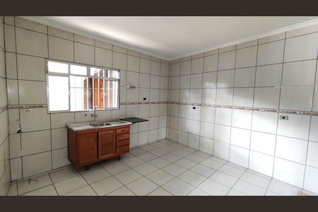 Casa para alugar com 100m², 3 quartos e 2 vagasCozinha