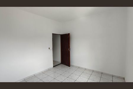 Casa para alugar com 100m², 3 quartos e 2 vagasQuarto 3