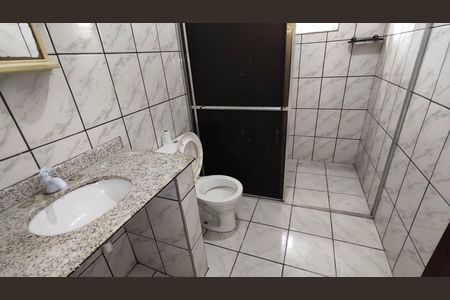 Casa para alugar com 100m², 3 quartos e 2 vagasBanheiro