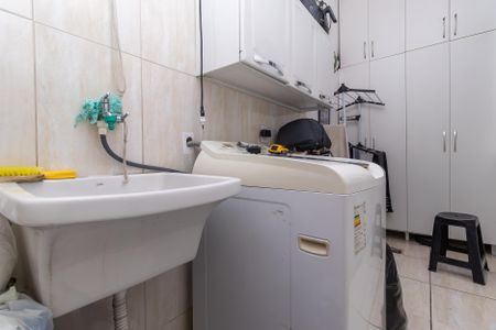 Apartamento à venda com 72m², 2 quartos e 1 vaga Apartamento à venda com 72m², 2 quartos e 1 vagaÁrea de Serviço