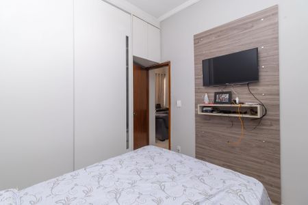 Apartamento à venda com 72m², 2 quartos e 1 vaga Apartamento à venda com 72m², 2 quartos e 1 vagaQuarto 1