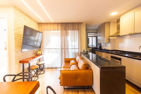 Sala  de apartamento à venda com 2 quartos, 66m² em Centro, Osasco