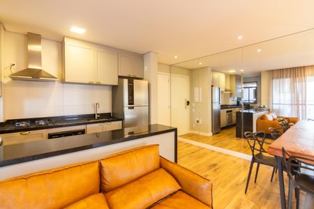 Sala  de apartamento à venda com 2 quartos, 66m² em Centro, Osasco