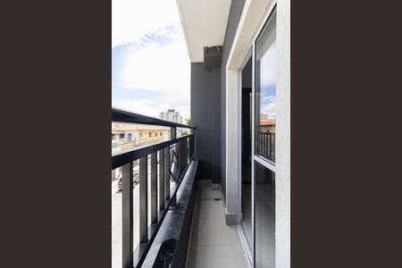 Sacada de apartamento à venda com 2 quartos, 60m² em Vila Sao Geraldo, São Paulo