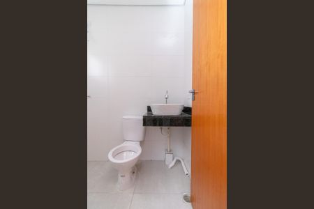 Apartamento para alugar com 60m², 2 quartos e sem vagaBanheiro