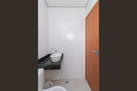 Apartamento para alugar com 60m², 2 quartos e sem vagaBanheiro