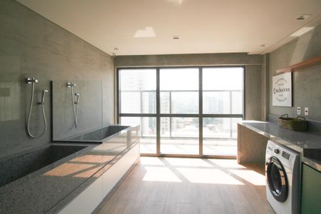 Apartamento à venda com 29m², 1 quarto e 1 vagaÁrea comum
