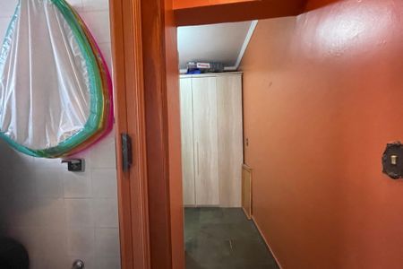 Casa à venda com 220m², 3 quartos e 2 vagas