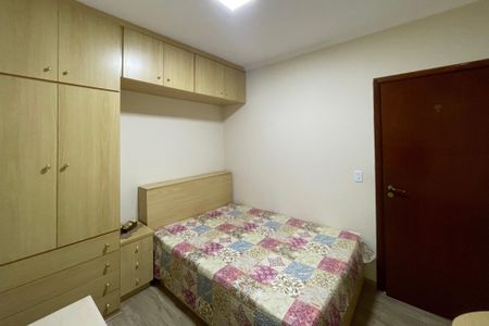 Casa à venda com 220m², 3 quartos e 2 vagas