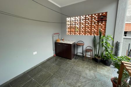 Casa à venda com 220m², 3 quartos e 2 vagas
