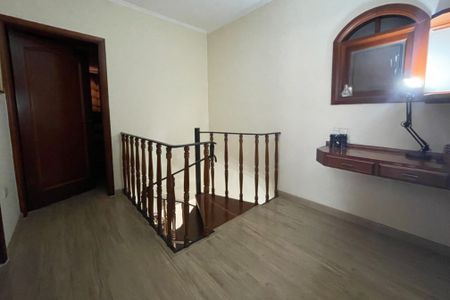 Casa à venda com 220m², 3 quartos e 2 vagas