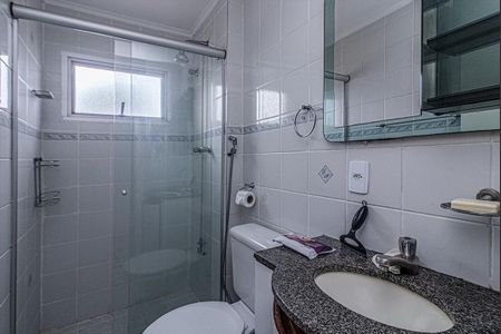 Apartamento para alugar com 65m², 2 quartos e 1 vagabanheiro social_1