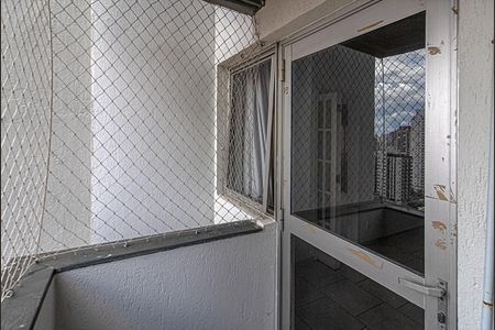 sacada_3 de apartamento para alugar com 2 quartos, 65m² em Vila Gumercindo, São Paulo