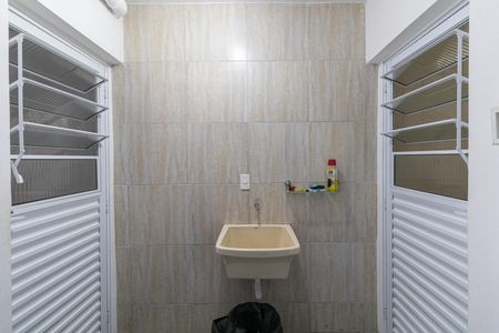 Casa à venda com 210m², 3 quartos e 4 vagas Casa à venda com 210m², 3 quartos e 4 vagasTanque