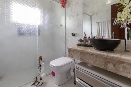 Banheiro Suíte  de casa à venda com 3 quartos, 210m² em Vila Lais, São Paulo