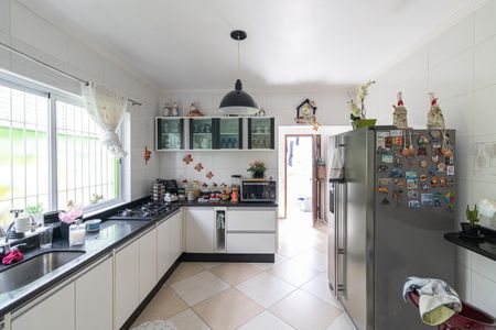 Casa à venda com 210m², 3 quartos e 4 vagas Casa à venda com 210m², 3 quartos e 4 vagasCozinha e Sala de Jantar