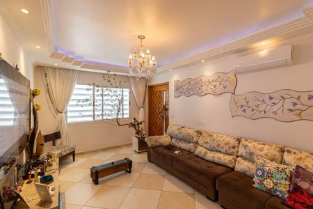 Sala de casa à venda com 3 quartos, 210m² em Vila Lais, São Paulo