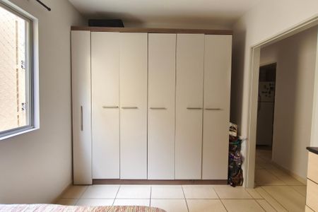 Apartamento à venda com 65m², 2 quartos e 1 vagaQuarto 2