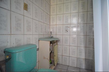 Casa à venda com 240m², 3 quartos e 1 vagaBanheiro 2