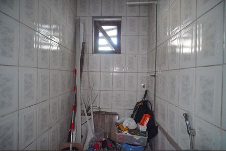 Casa à venda com 240m², 3 quartos e 1 vagaBanheiro 2