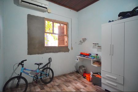 Casa à venda com 240m², 3 quartos e 1 vagaQuarto 1