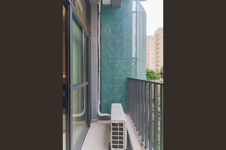 Studio à venda com 22m², 1 quarto e sem vaga Studio à venda com 22m², 1 quarto e sem vagaVaranda