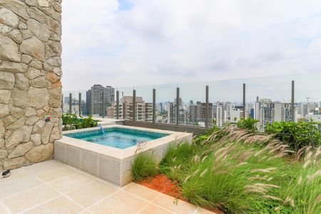 Studio à venda com 22m², 1 quarto e sem vaga Studio à venda com 22m², 1 quarto e sem vagaÁrea Comum - Piscina