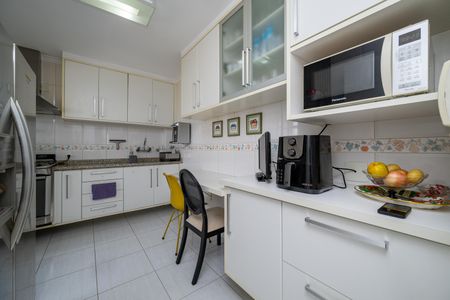 Apartamento à venda com 63m², 2 quartos e 1 vagaCozinha
