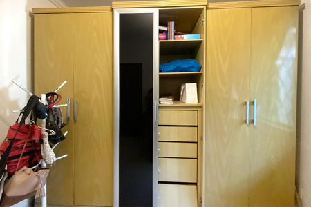 Casa à venda com 385m², 6 quartos e 4 vagasQuarto 3