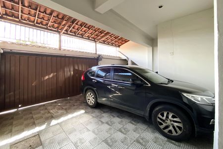 Casa à venda com 385m², 6 quartos e 4 vagasGaragem