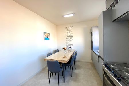 Casa à venda com 385m², 6 quartos e 4 vagasCasa cobertura - Cozinha