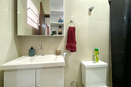 Casa à venda com 385m², 6 quartos e 4 vagasCasa cobertura - Banheiro