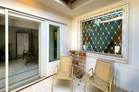 Casa à venda com 385m², 6 quartos e 4 vagasJardim de inverno