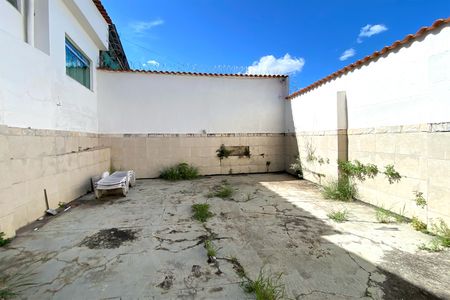 Casa à venda com 385m², 6 quartos e 4 vagasQuintal