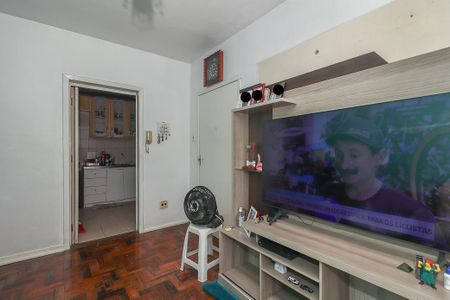 Sala de apartamento à venda com 3 quartos, 63m² em Vila Ipiranga, Porto Alegre