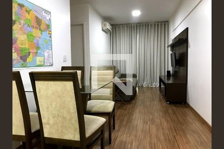 Sala de apartamento à venda com 2 quartos, 60m² em Engenho de Dentro, Rio de Janeiro