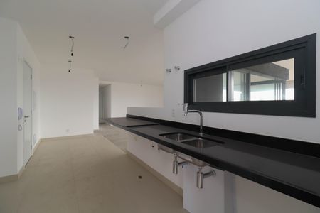 Apartamento à venda com 195m², 4 quartos e 3 vagas Apartamento à venda com 195m², 4 quartos e 3 vagasCozinha