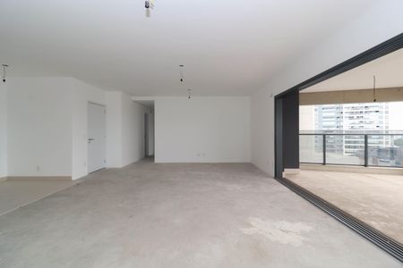Apartamento à venda com 195m², 4 quartos e 3 vagas Apartamento à venda com 195m², 4 quartos e 3 vagasSala