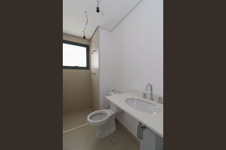 Apartamento à venda com 195m², 4 quartos e 3 vagas Apartamento à venda com 195m², 4 quartos e 3 vagasBanheiro da Suíte 2