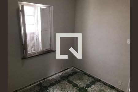 Casa à venda com 80m², 2 quartos e 2 vagas Casa à venda com 80m², 2 quartos e 2 vagasQuarto