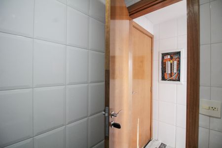 Apartamento para alugar com 147m², 3 quartos e 3 vagasÁrea de Serviço - Banheiro 