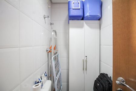 Apartamento para alugar com 147m², 3 quartos e 3 vagasÁrea de Serviço - Banheiro 