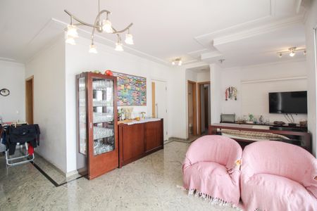 Apartamento para alugar com 147m², 3 quartos e 3 vagasSala