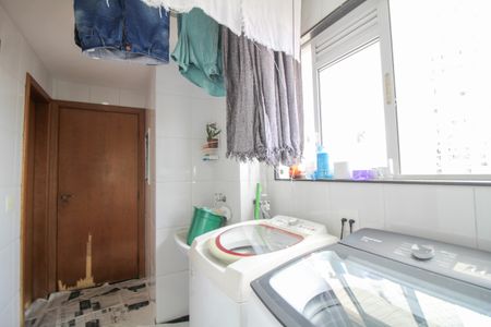 Apartamento para alugar com 147m², 3 quartos e 3 vagasÁrea de Serviço