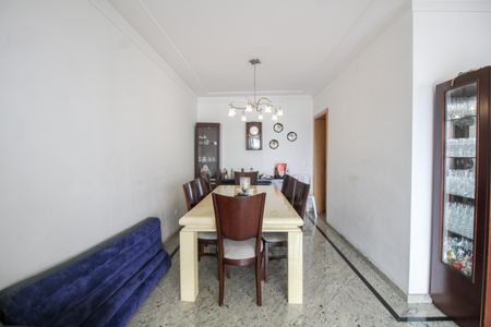 Apartamento para alugar com 147m², 3 quartos e 3 vagasSala